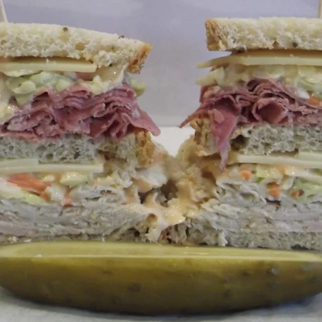 Sloppy Mo Sandwich.